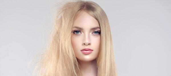 درمان موهای خشک و وز هیالورونیک اسید