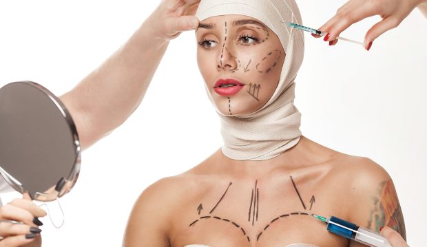 انواع جراحی زیبایی بدن: عمل زیبایی بینی و سینه=اعتماد به نفس