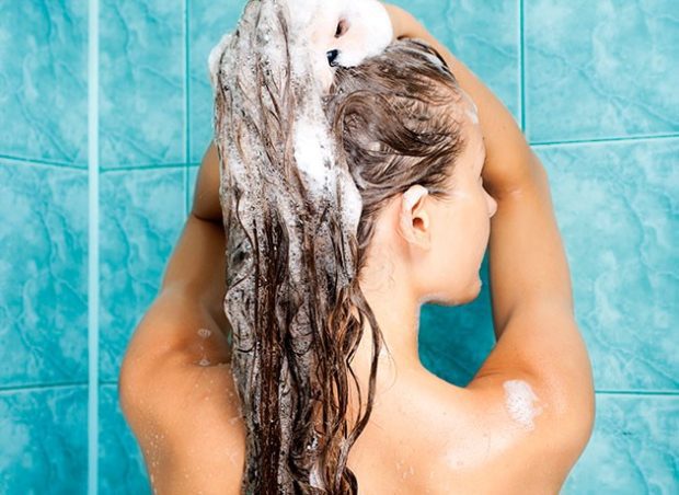 برای مراقبت های بعد از پروتئین تراپی مو و قبل از آن موارد زیر را در نظر بگیرید:_ حداقل تا 72 ساعت بعد از کراتینه نباید موهای خود را بشویید.