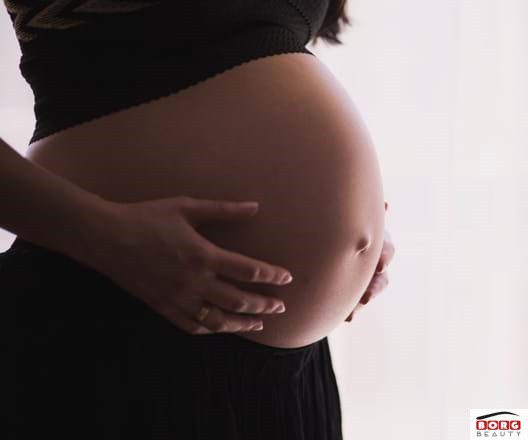 میکروبلیدینگ در بارداری سالن زیبایی برگ پردیس تهران