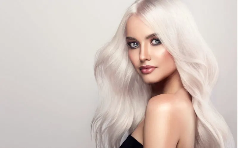 fjhbn ترکیب رنگ مو برای موهای سفید بدون دکلره